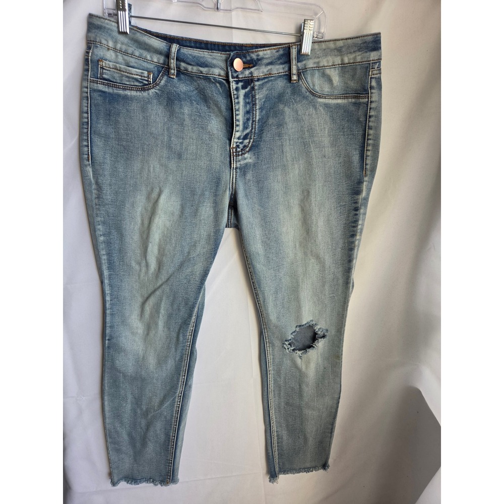 Unknown Distressed Jeans Womens Blue Light Wash Skinny Mid Rise Skinny
